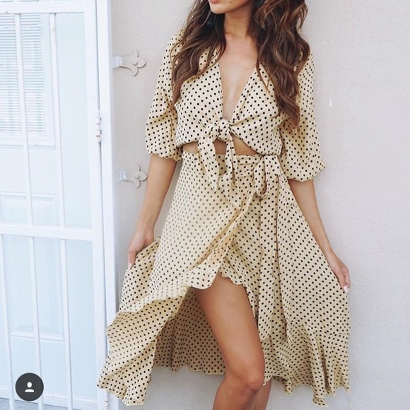 Faithfull the Brand Ruffle Wrap skirt -M - Picture 2 of 3